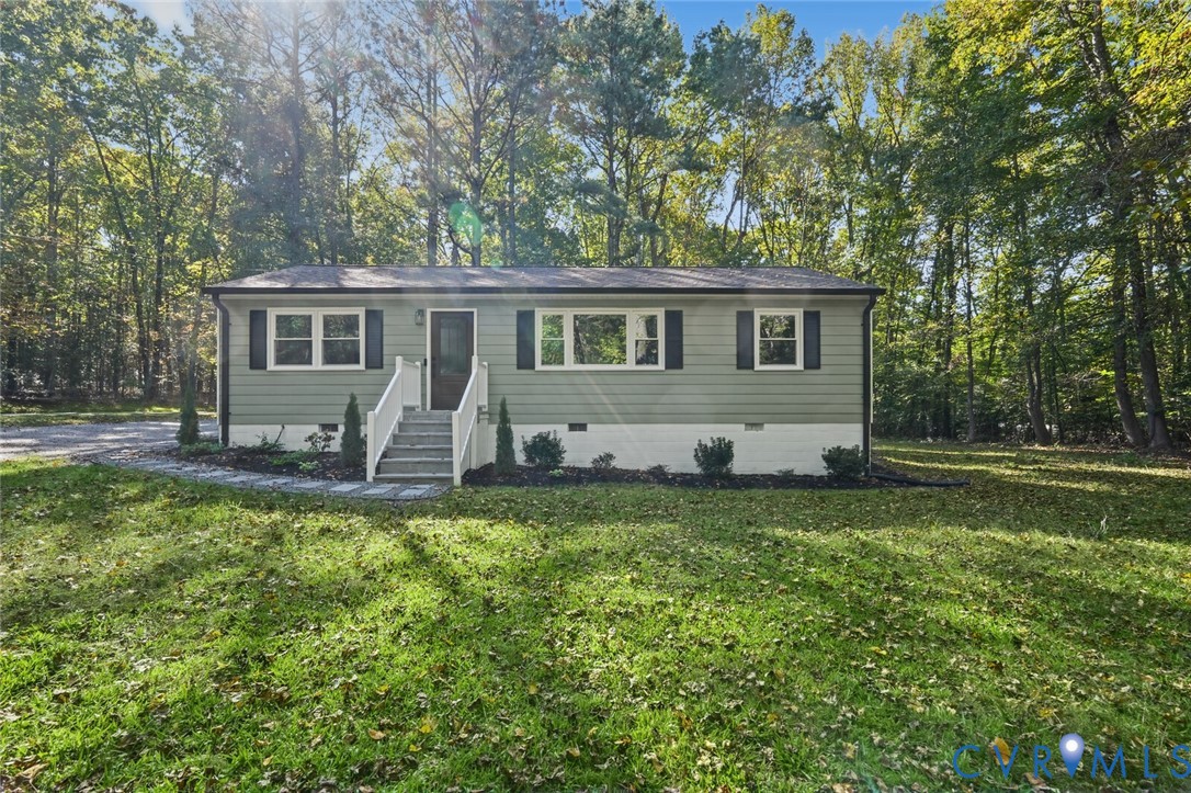 15227 Horseshoe Bridge Rd Property Photo 3