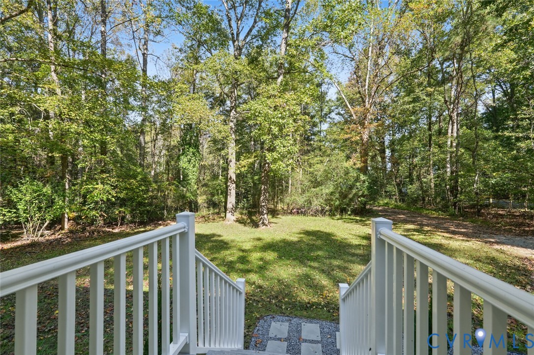 15227 Horseshoe Bridge Rd Property Photo 4