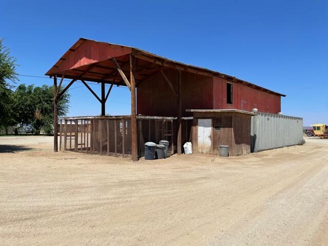 7263 E Avenue F8 Property Photo 25