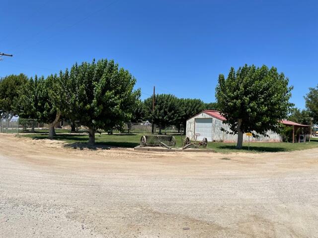 7263 E Avenue F8 Property Photo 26