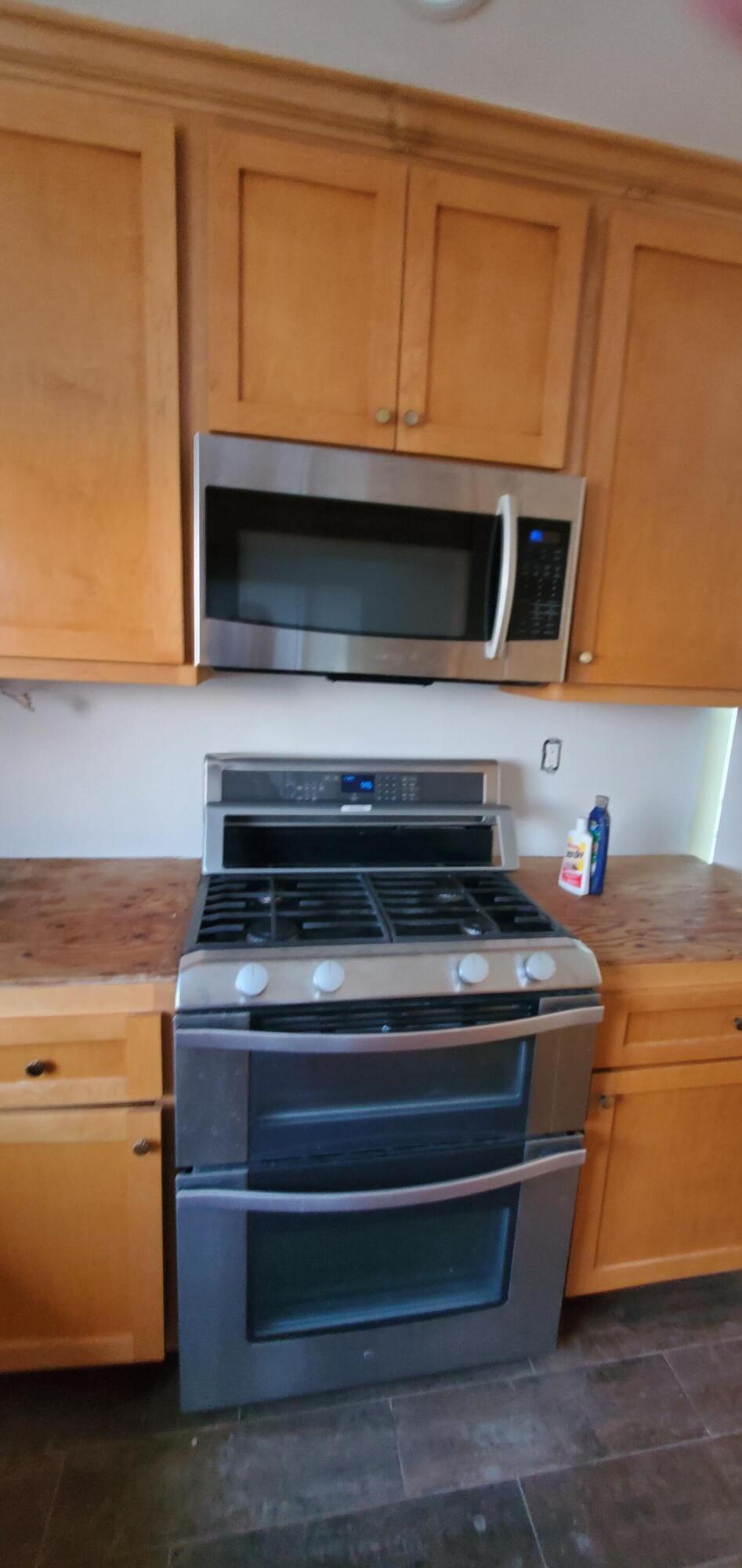 10645 E Ave R 12 Property Photo 6