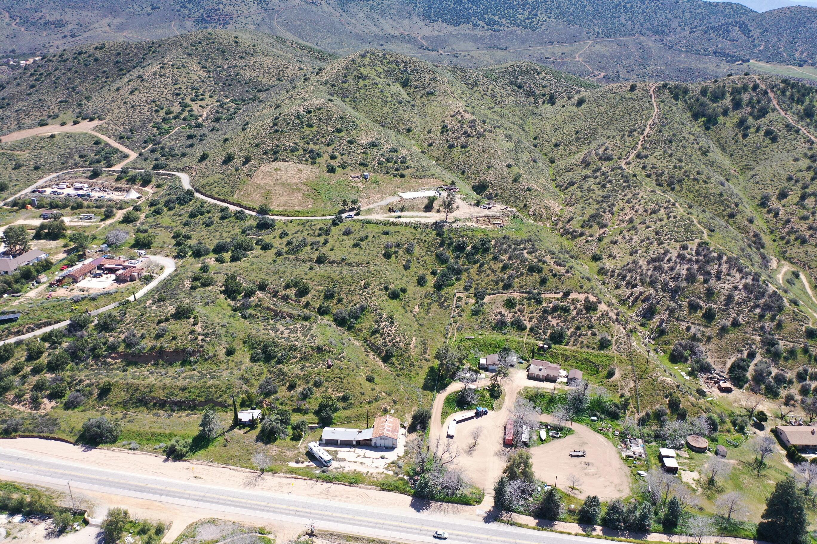 Sierra Highway Property Photo 9