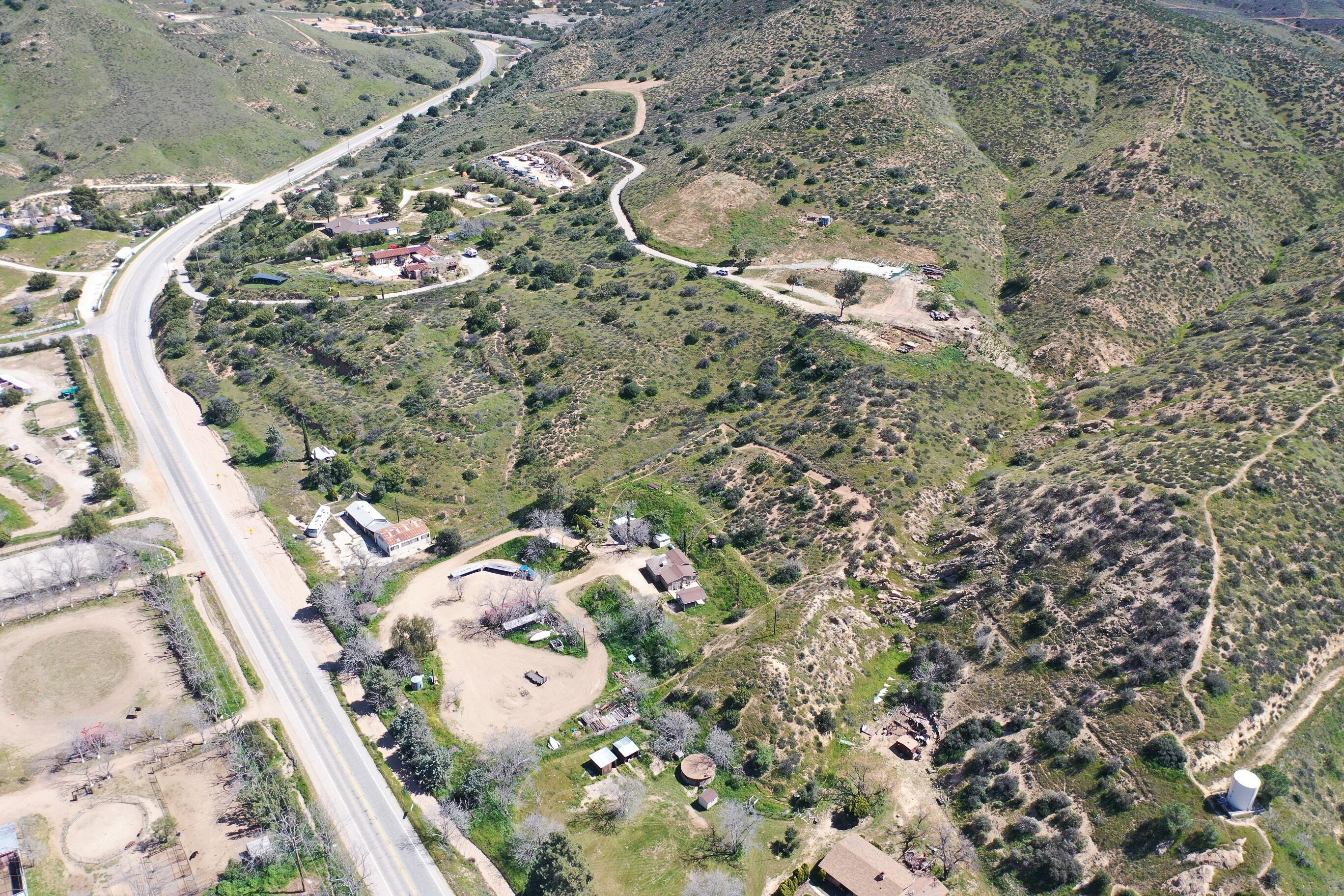 Sierra Highway Property Photo 21