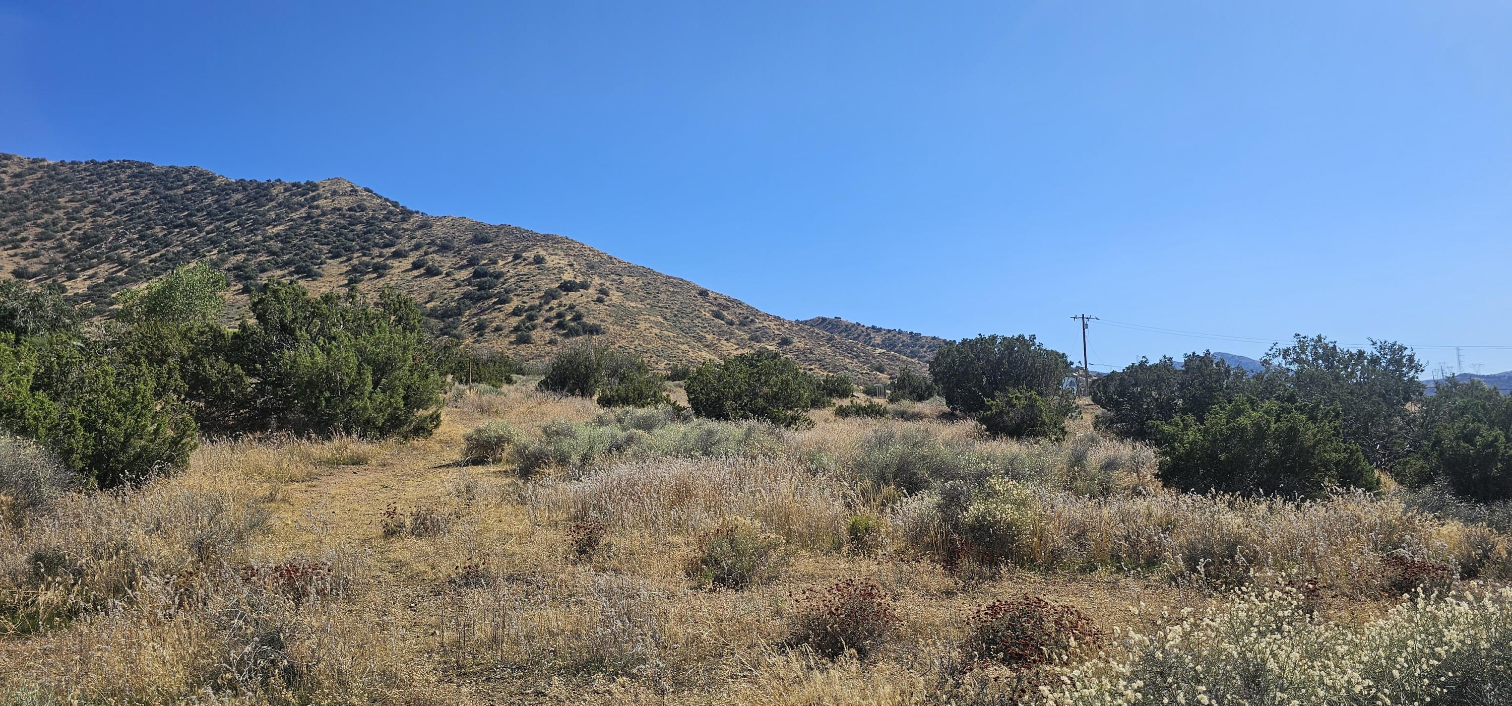 Soledad Pass Drt Vic Hi Property Photo 1