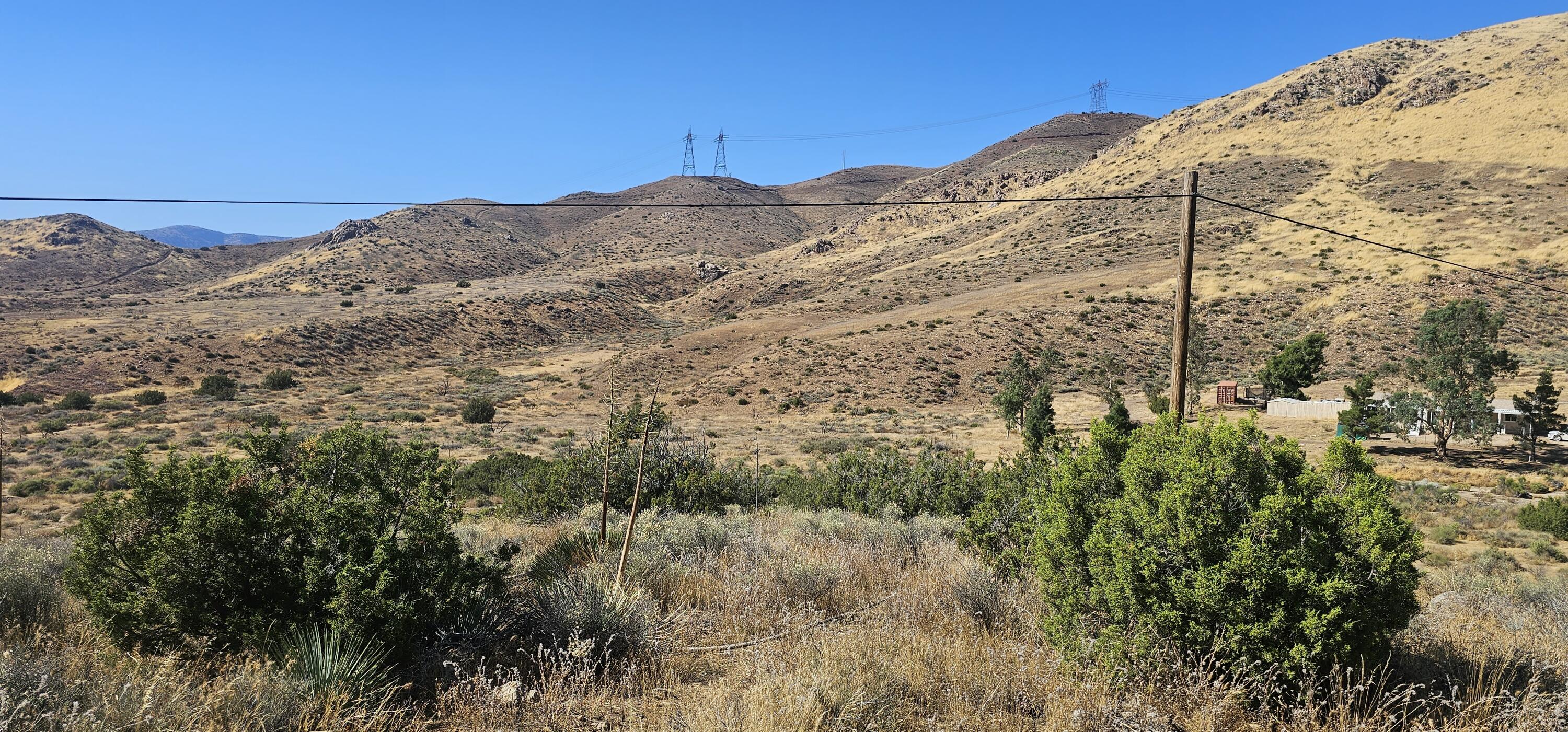 Soledad Pass Drt Vic Hi Property Photo 3