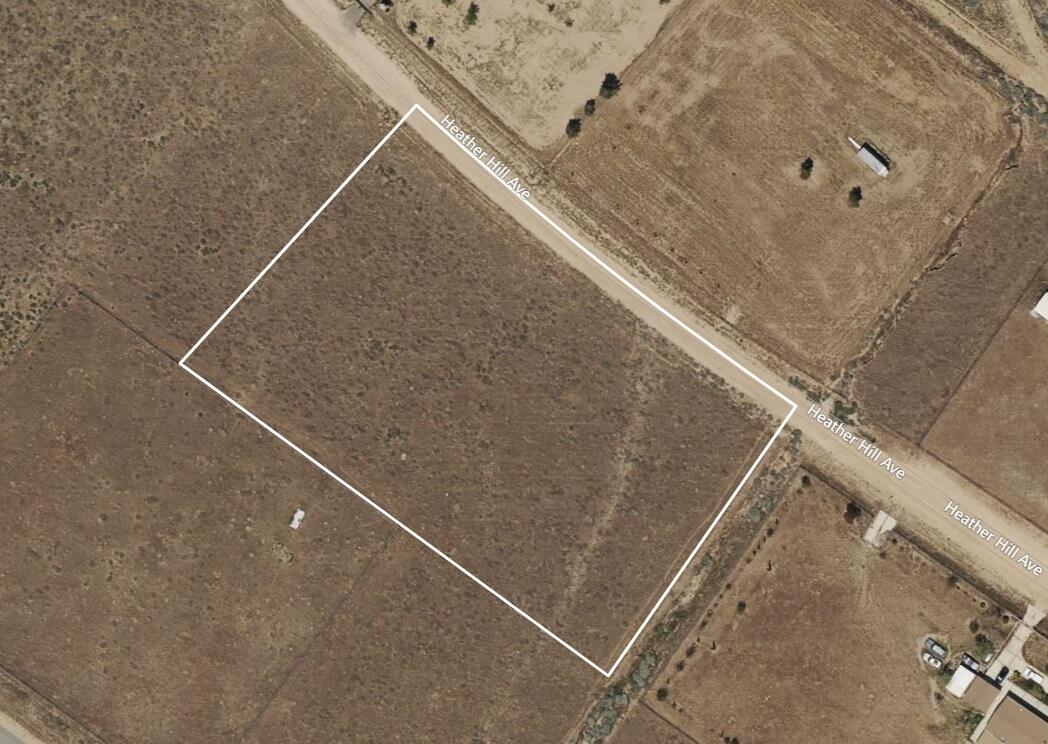 C10 And Heather Hill Property Photo 11