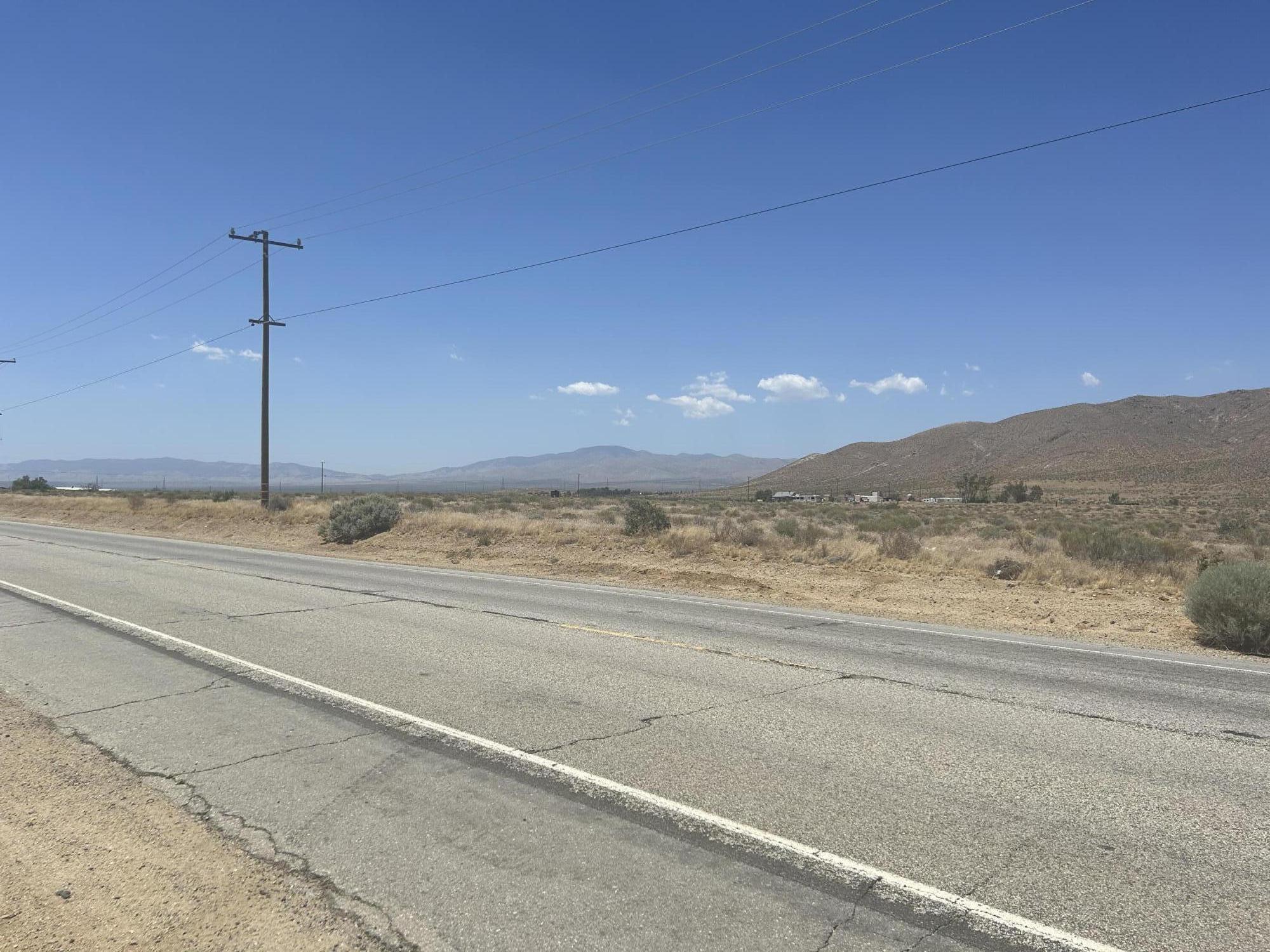 Rosamond Blvd Property Photo 10
