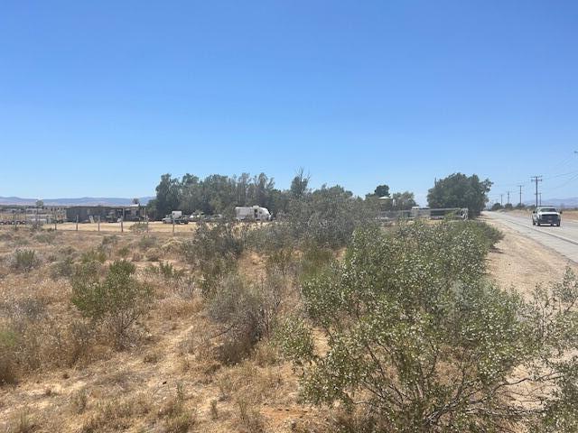 Rosamond Blvd Property Photo 14