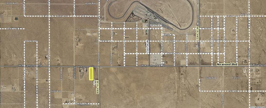 Rosamond Blvd Property Photo 20