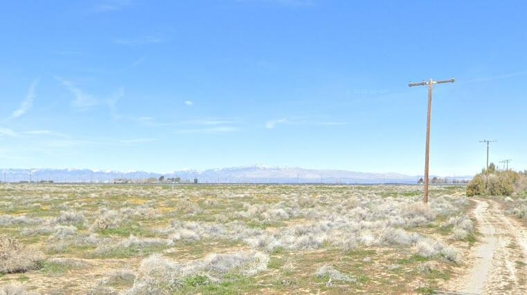 2.5 Ac On Ave H4 And 83rd St W Property Photo 1