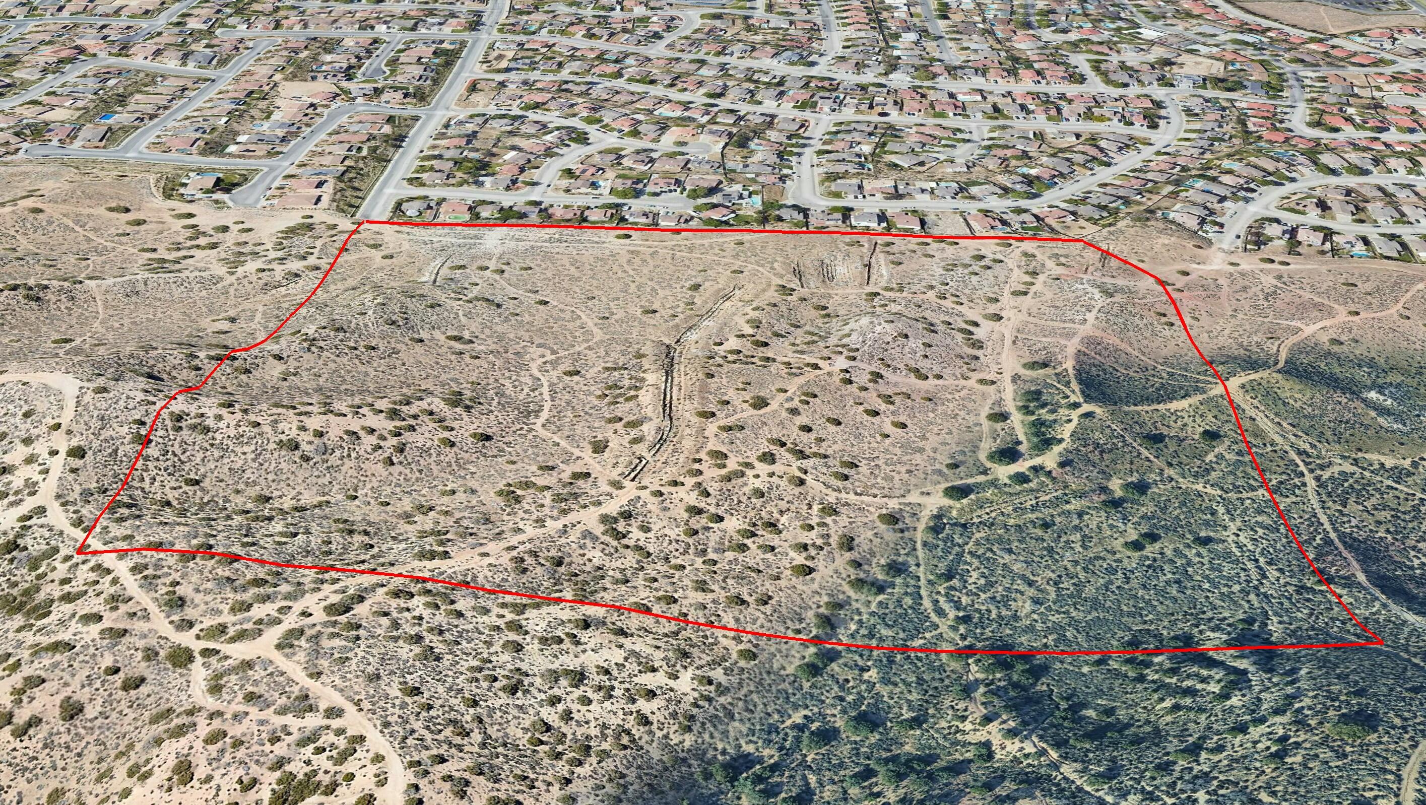 15th St West & Ave Q8 Property Photo 2