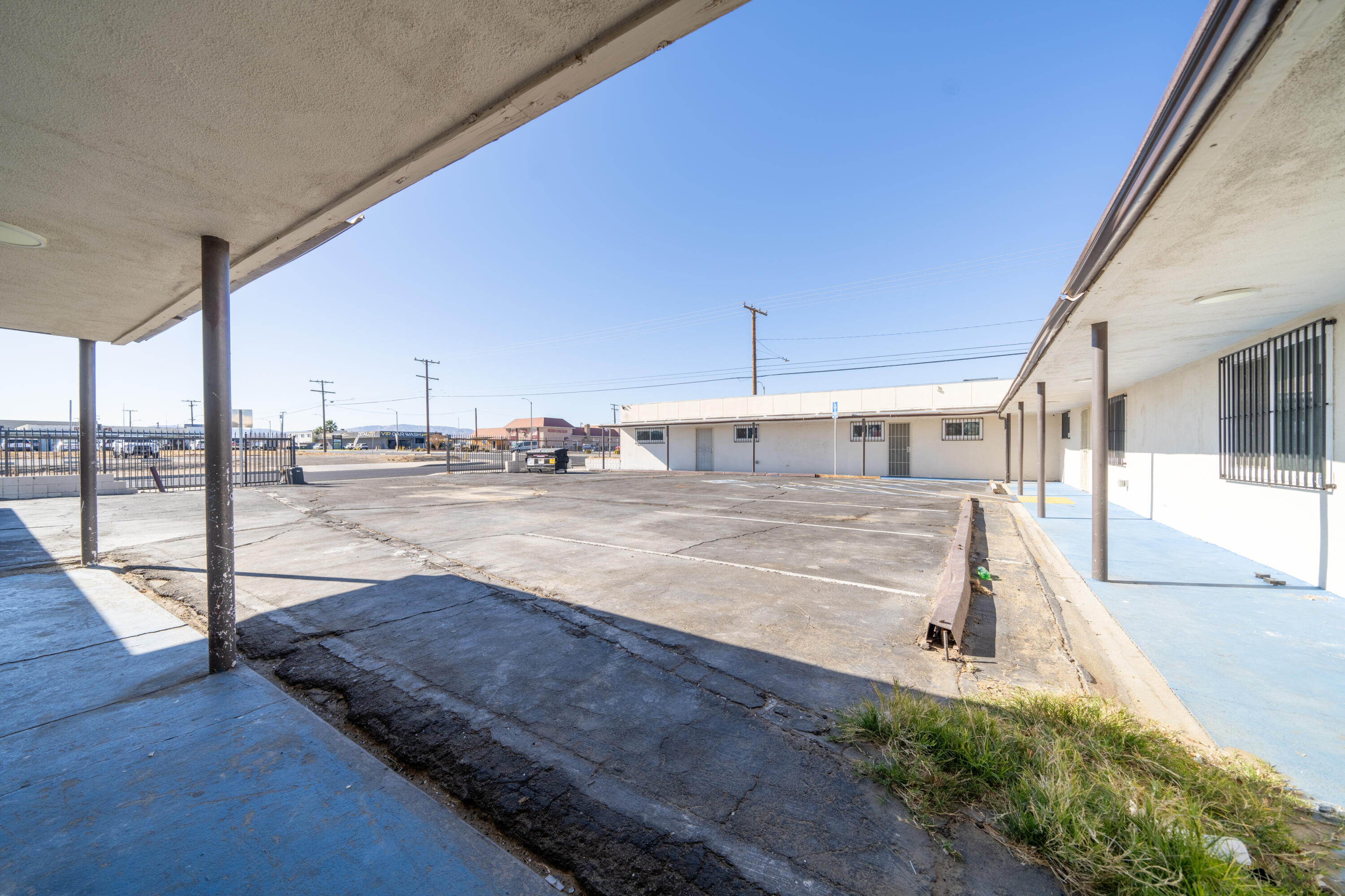 44300 Division Street Property Photo 16