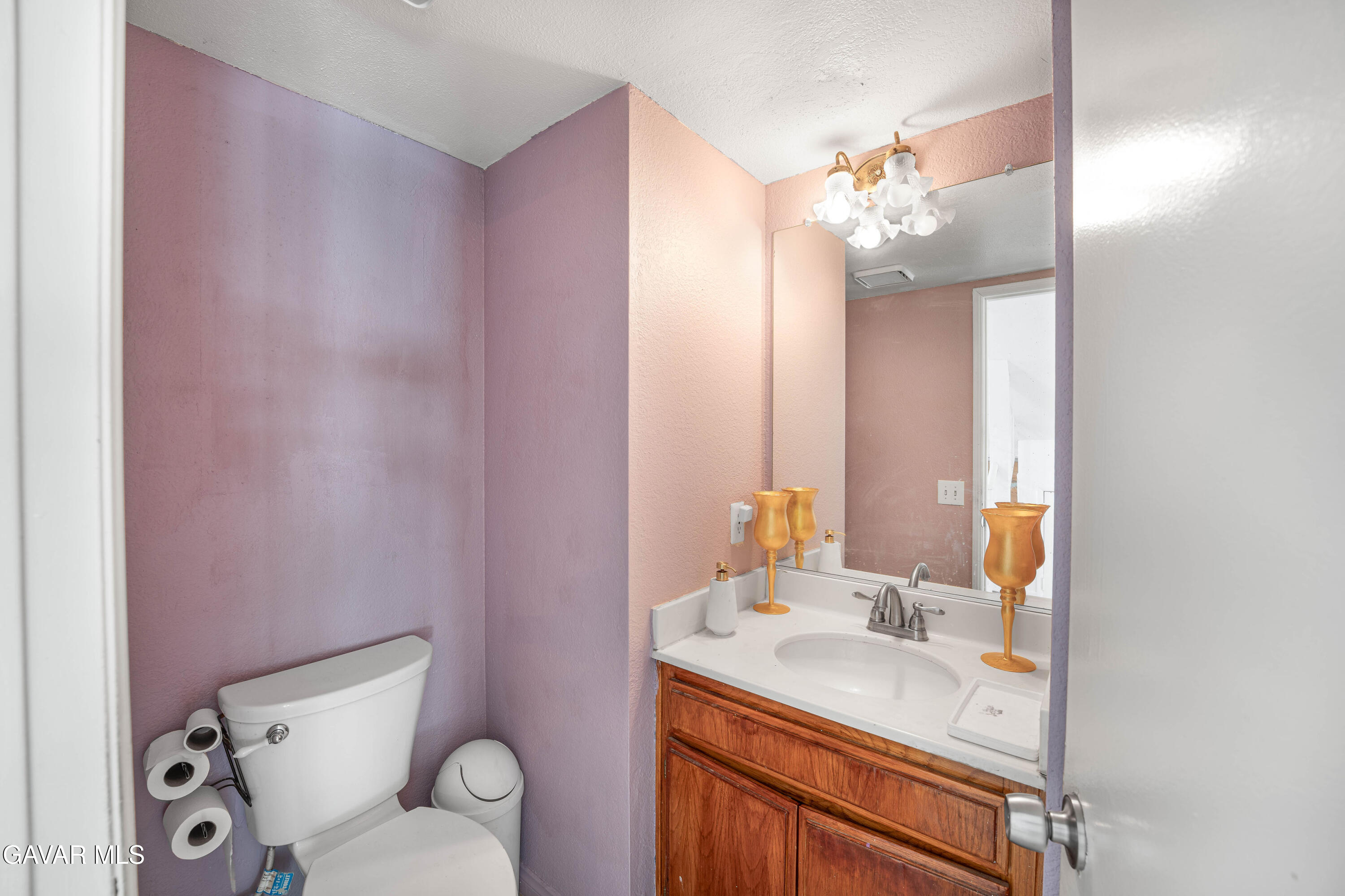 5009 E Ave R 11 Property Photo 6