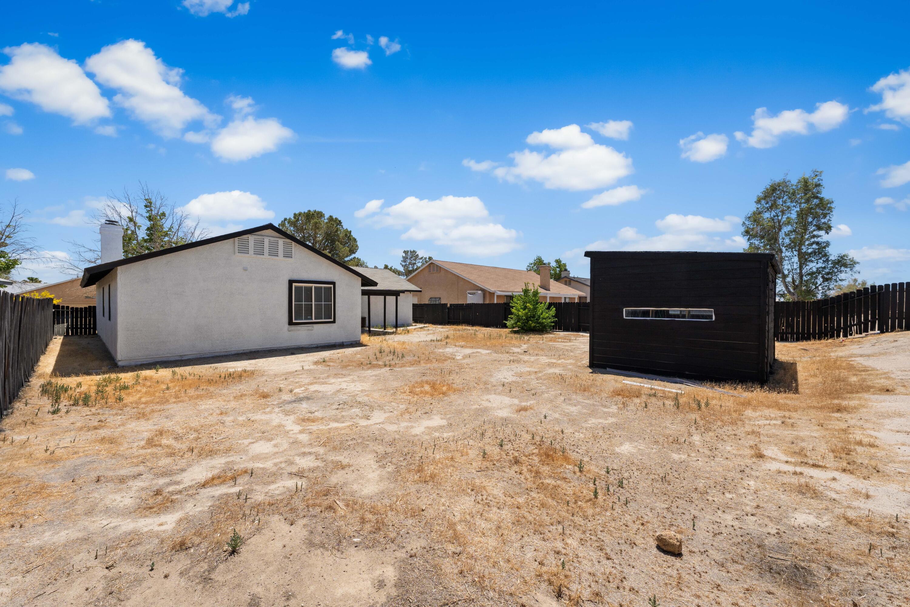 2309 Thistle Street Property Photo 15