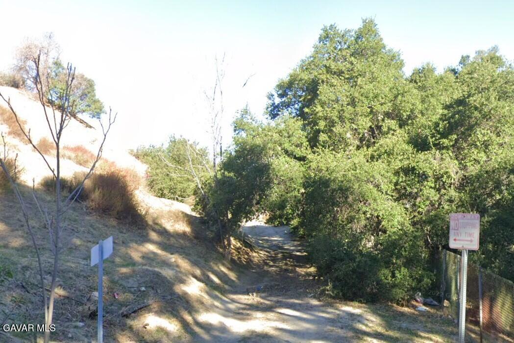 9646 Oak Bend Drive Property Photo 1