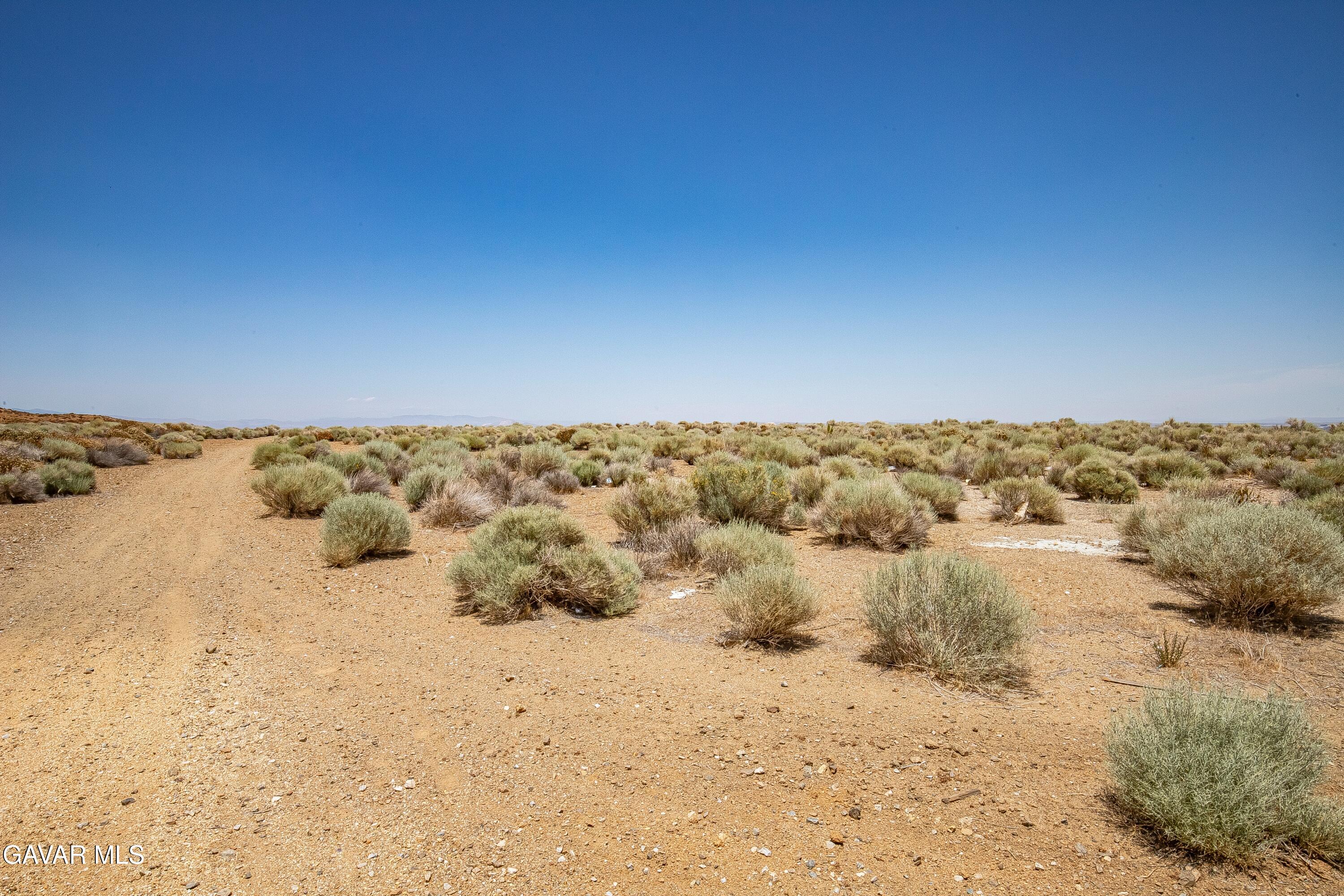 Joshua Ranch Lot On Yianni Court Property Photo 6