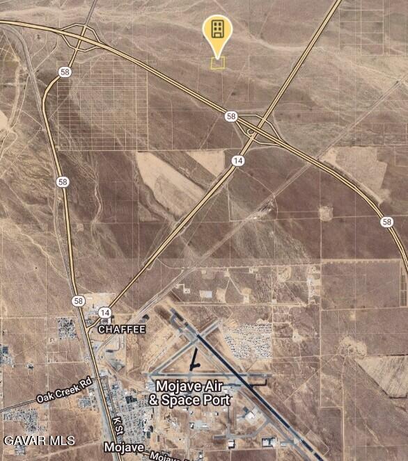 Frontage Road Property Photo 4