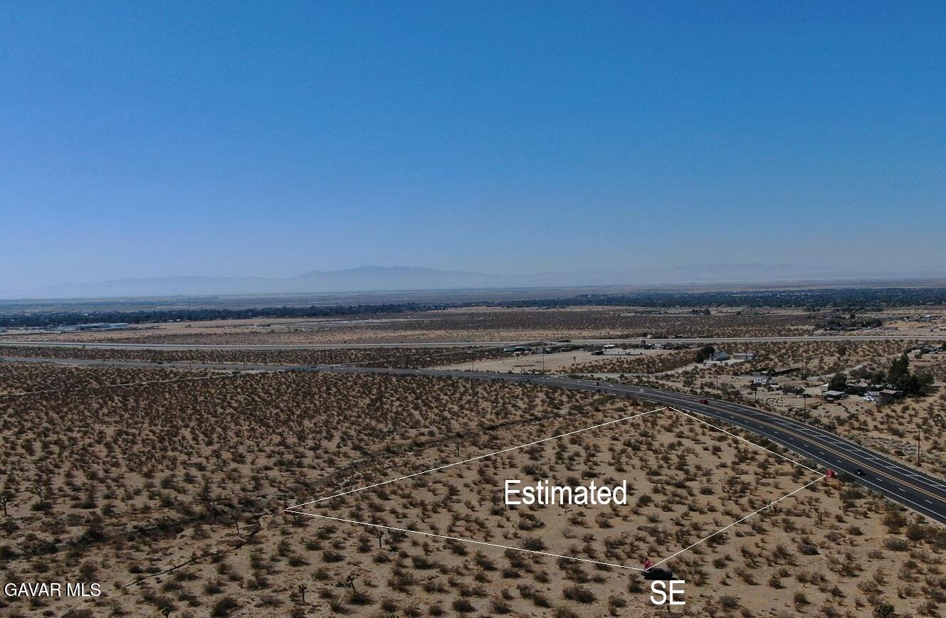 10707 Pearblossom Highway Property Photo 8