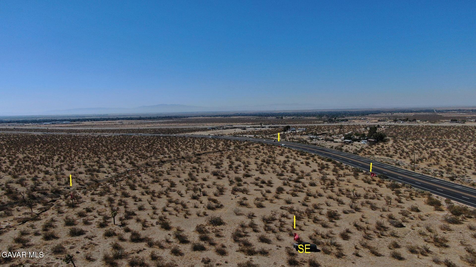 10707 Pearblossom Highway Property Photo 9