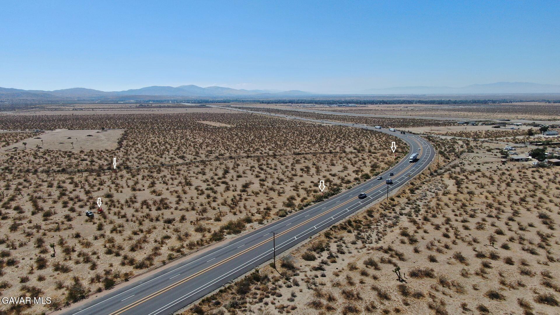 10707 Pearblossom Highway Property Photo 22