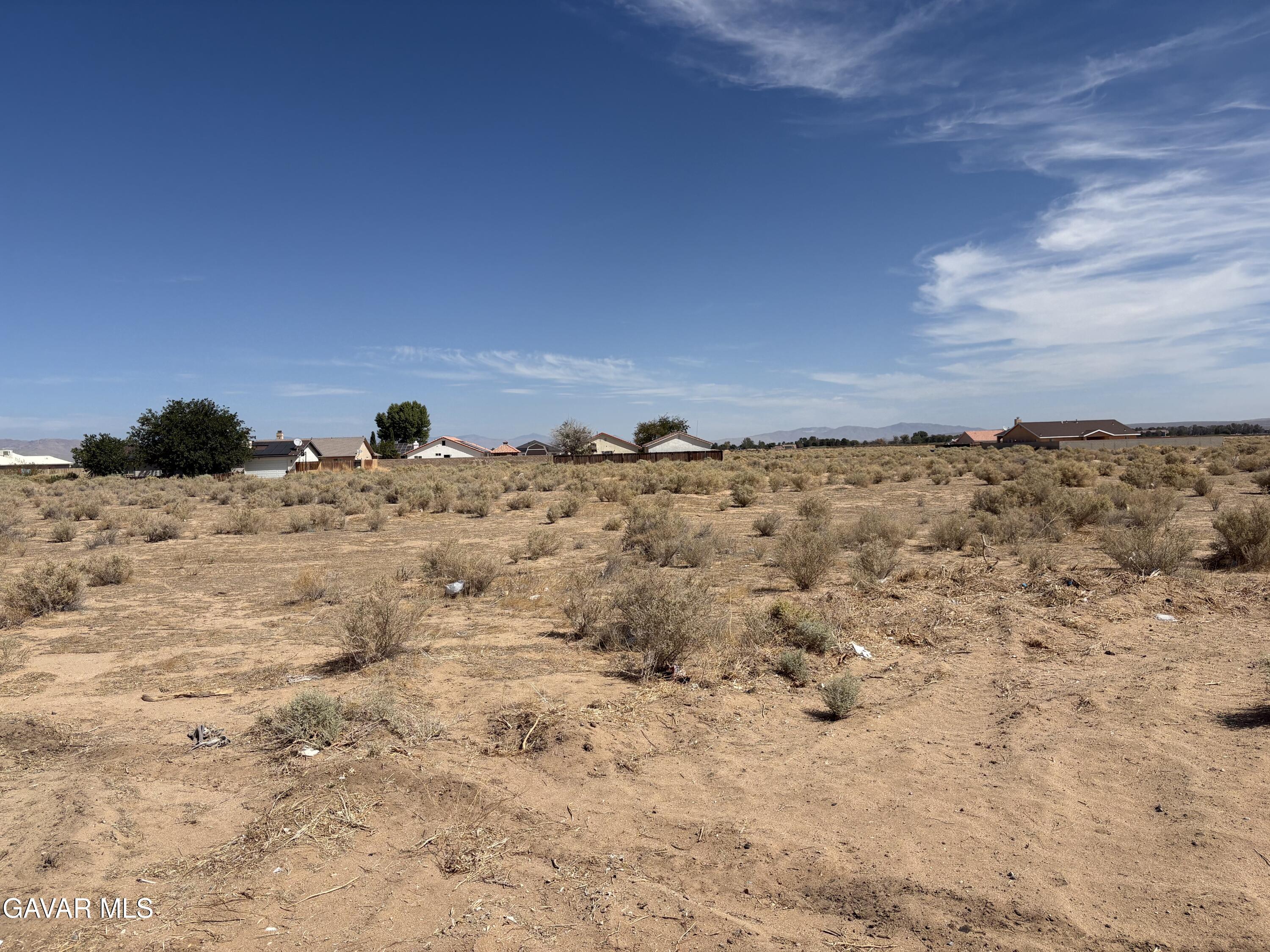 Redwood Boulevard Property Photo 1