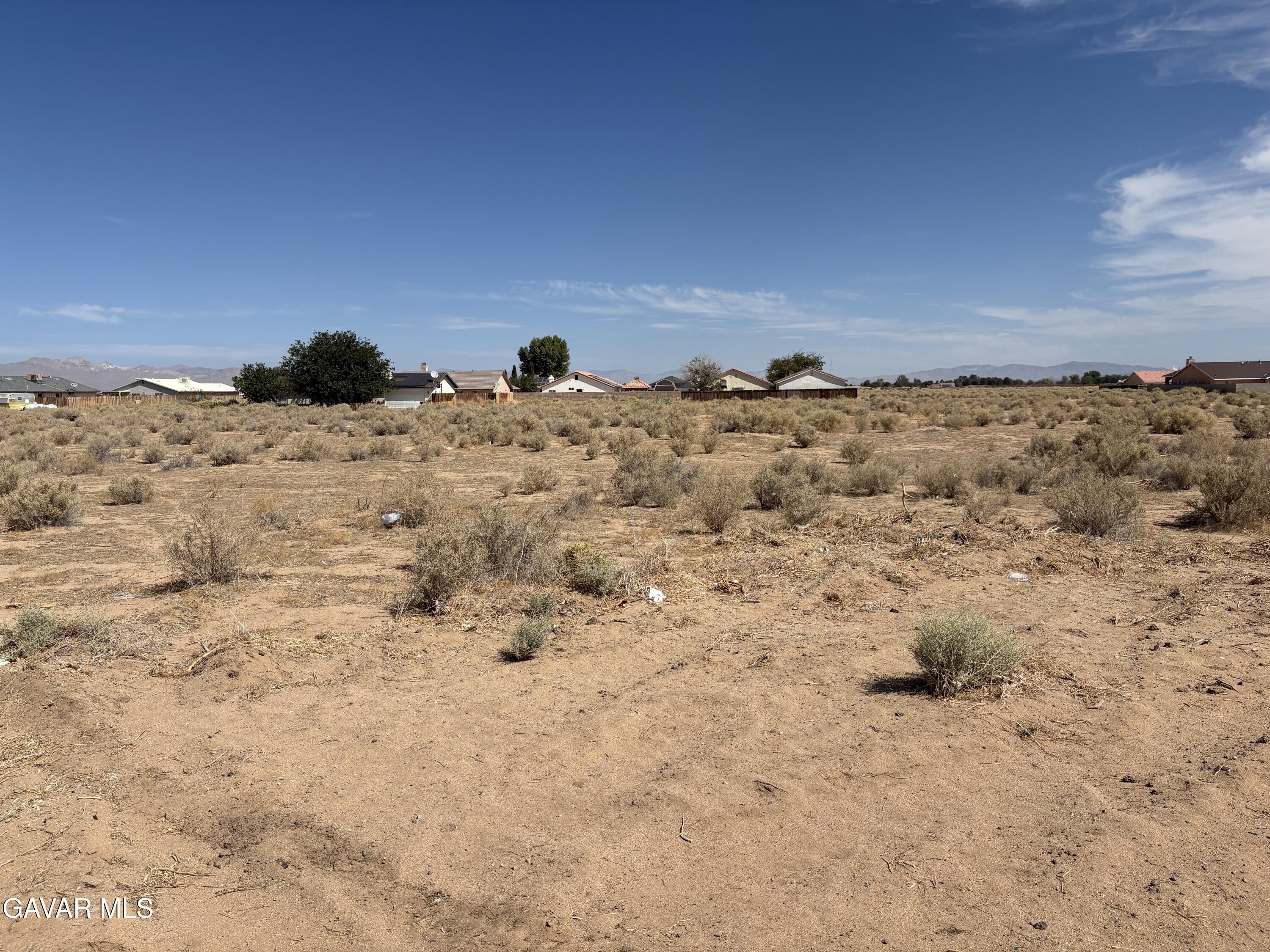 Redwood Boulevard Property Photo 5