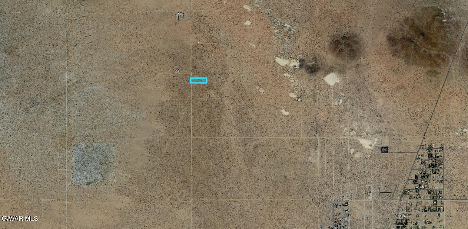 Castle Butte Drive Property Photo 5
