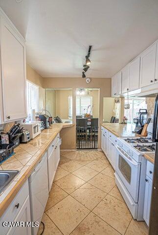 3392 Camden Street Property Photo 7