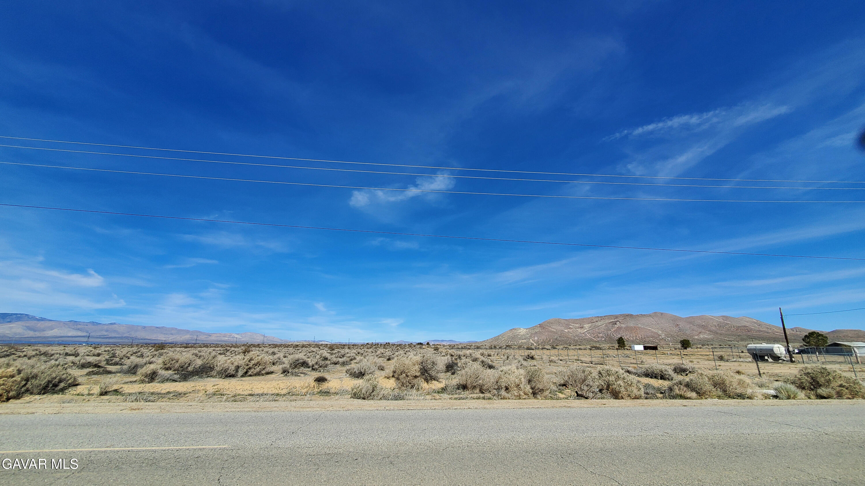 Rosamond Blvd & Kildeer St Property Photo 1