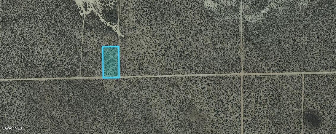 Champagne Avenue Property Photo 3