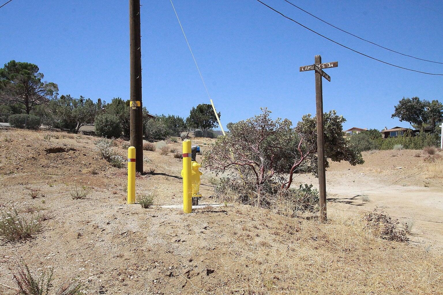 Barrel Springs & Camares 25ac Property Photo 10