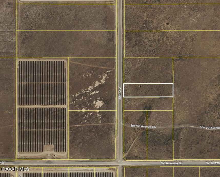 80th St West And Avenue J12 Property Photo 6