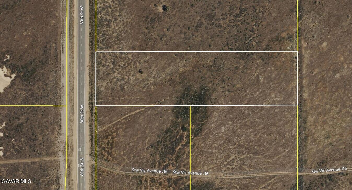 80th St West And Avenue J16 Property Photo 5