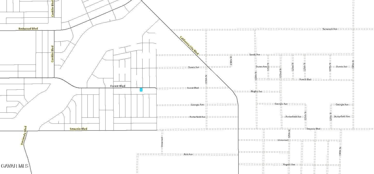 7 Forest Boulevard Property Photo 11