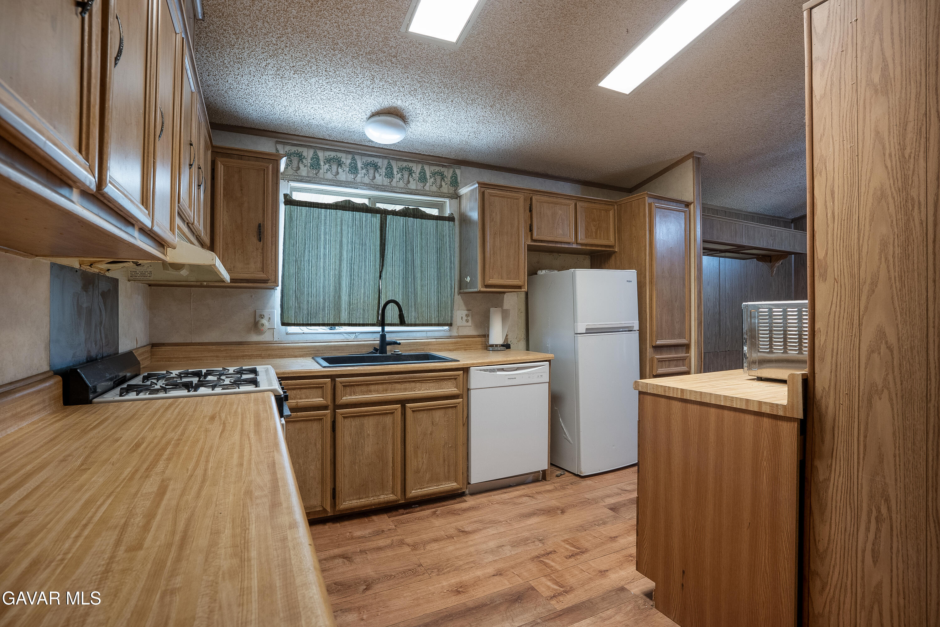40701 Rancho Vista Boulevard, Spc 15 Property Photo 9