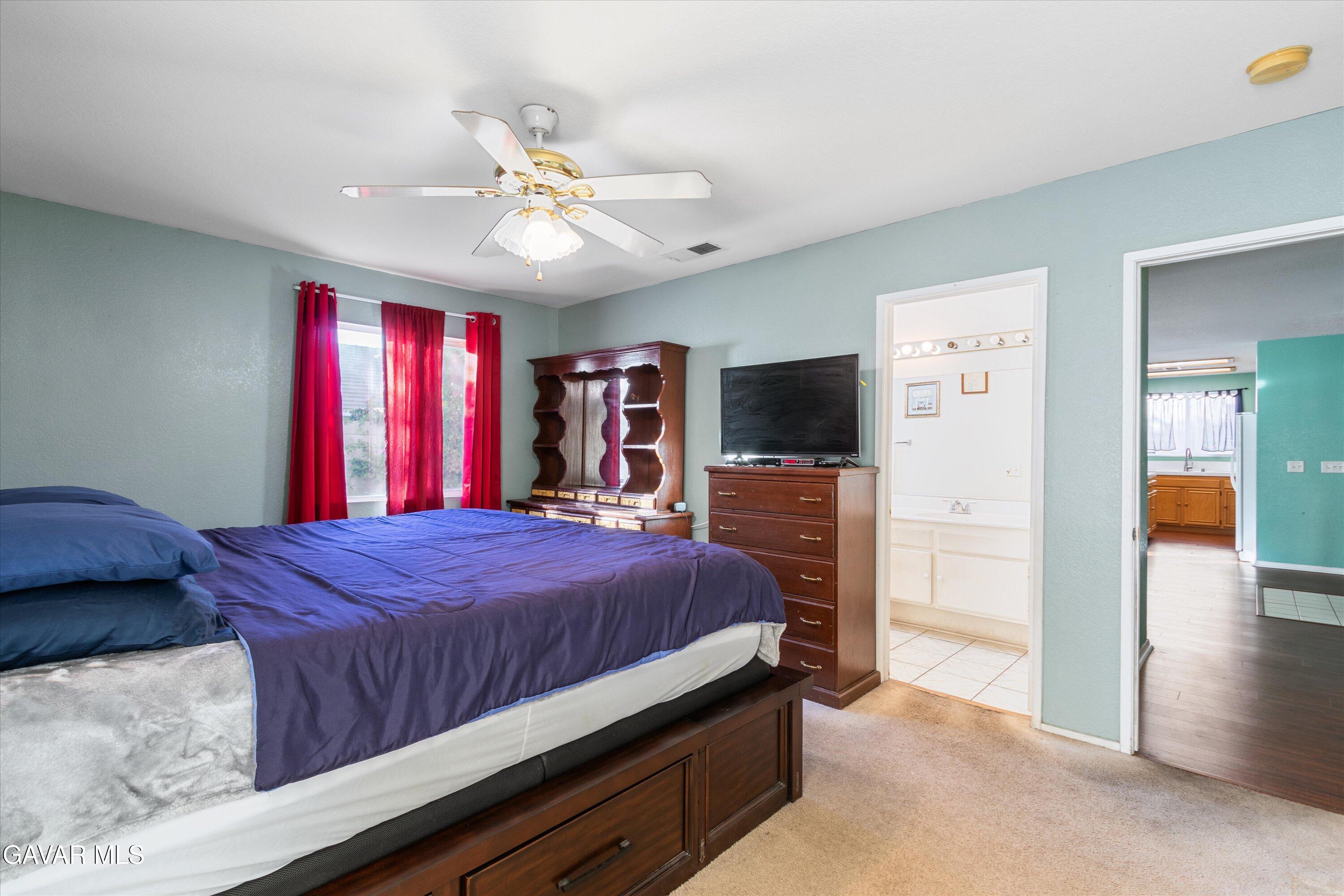 45445 Pickford Avenue Property Photo 23