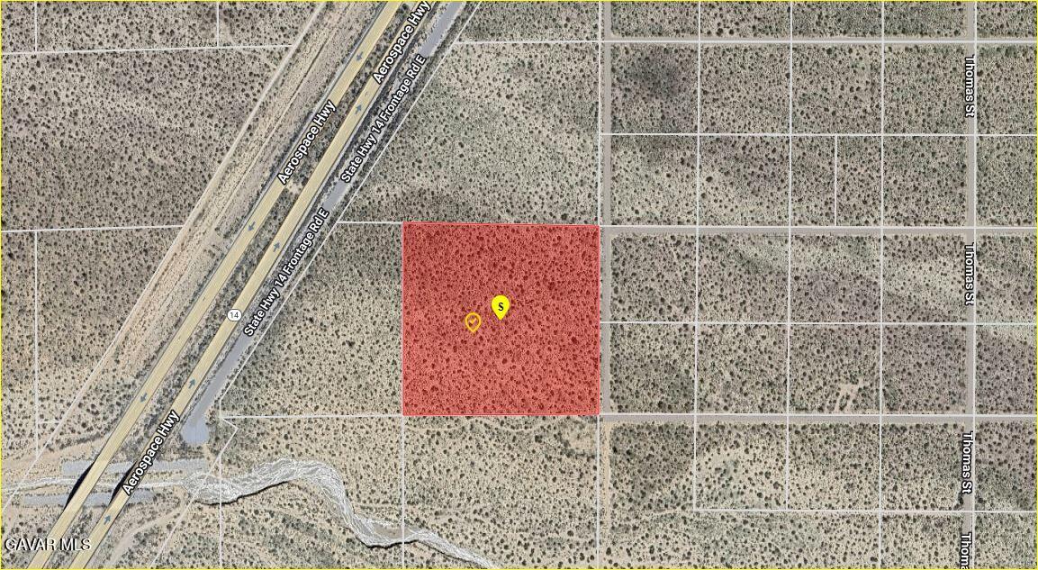 14 Freeway Frontage Rd Property Photo 5