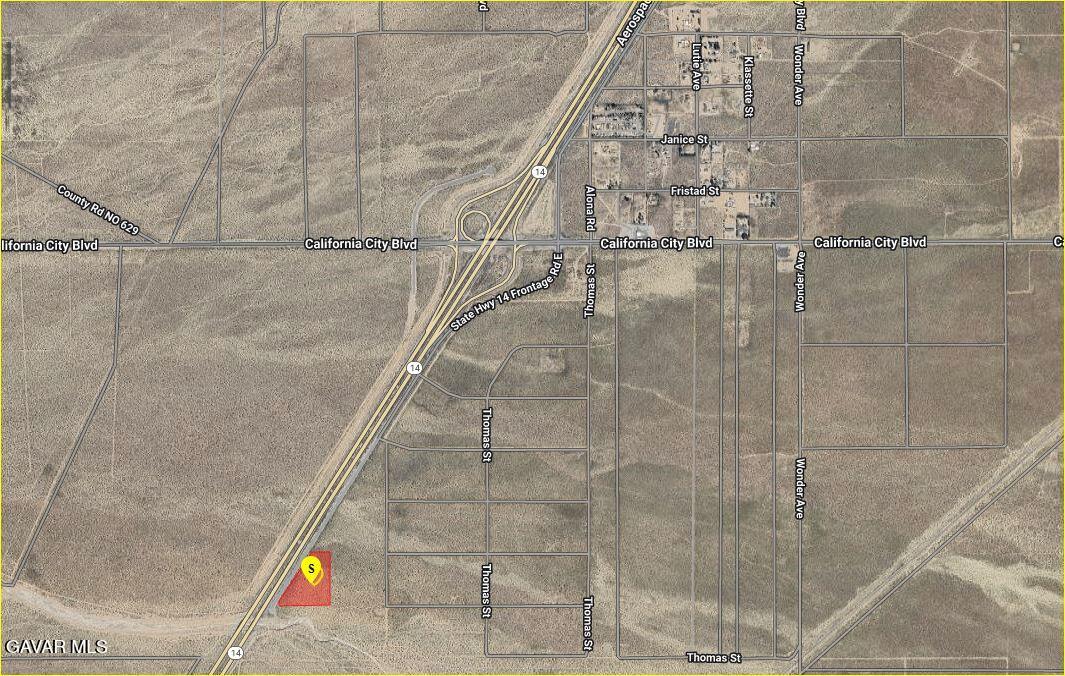 14 Freeway Frontage Rd Property Photo 4