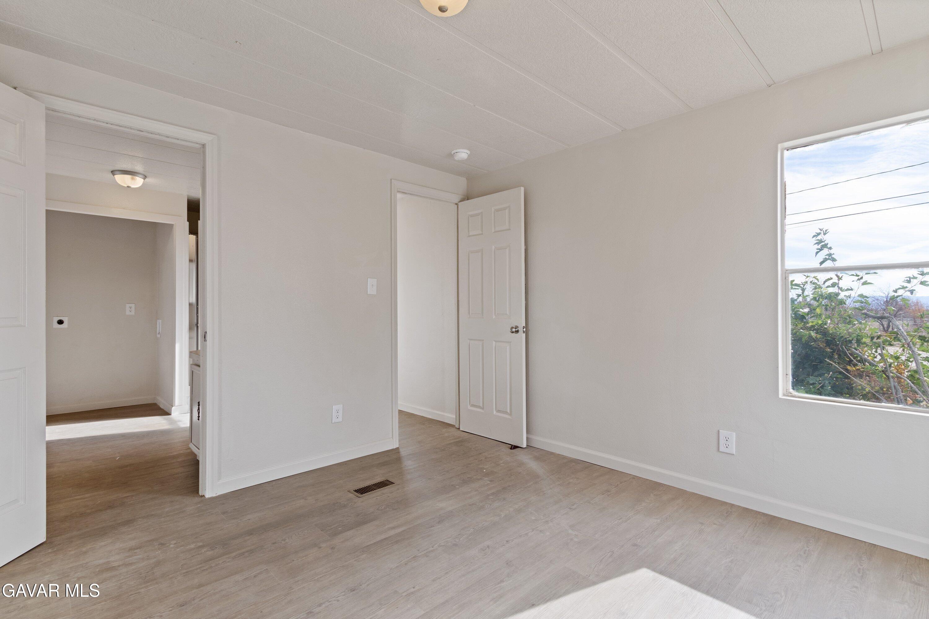6173 Holiday Avenue Property Photo 11