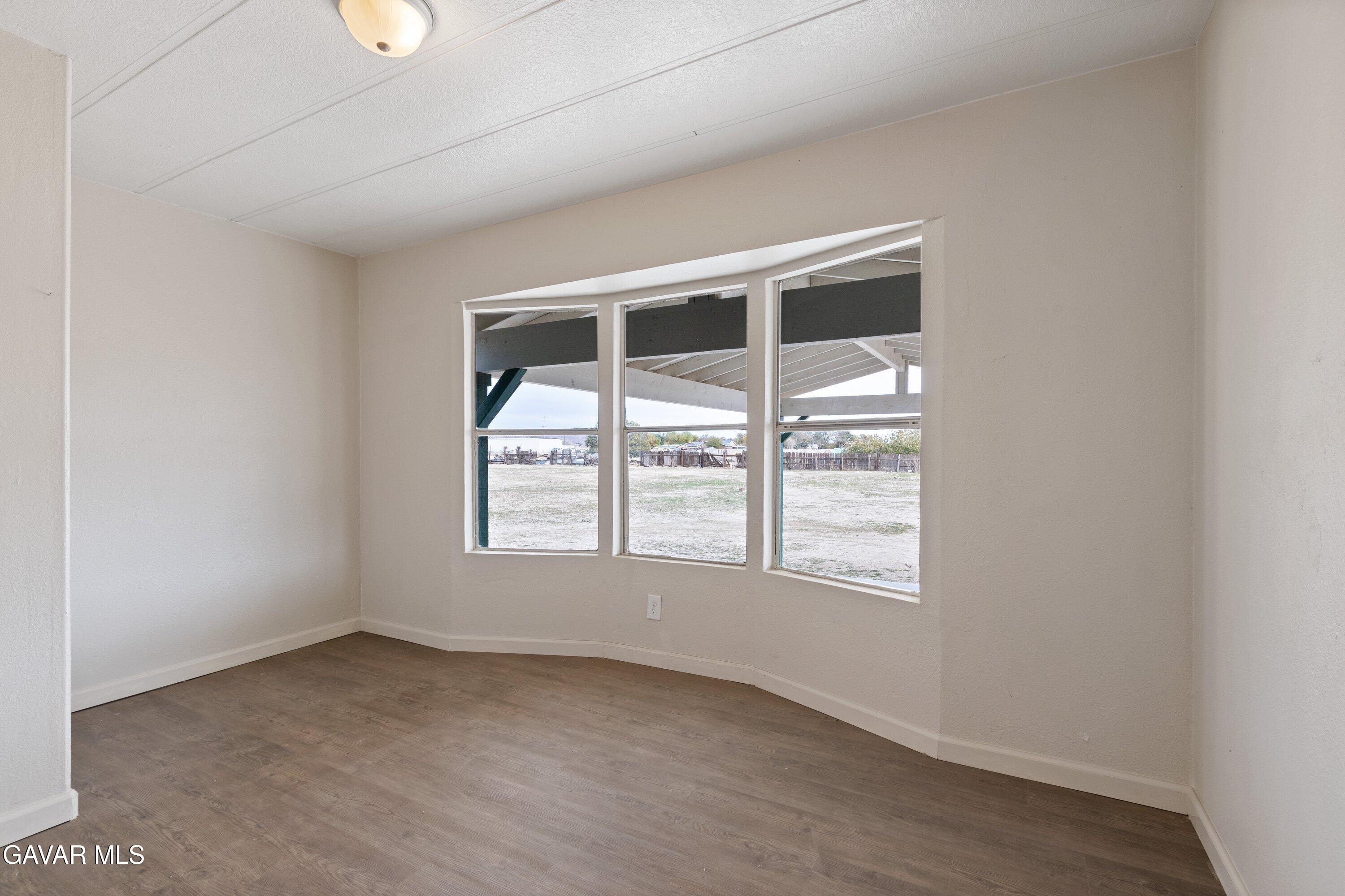 6173 Holiday Avenue Property Photo 13