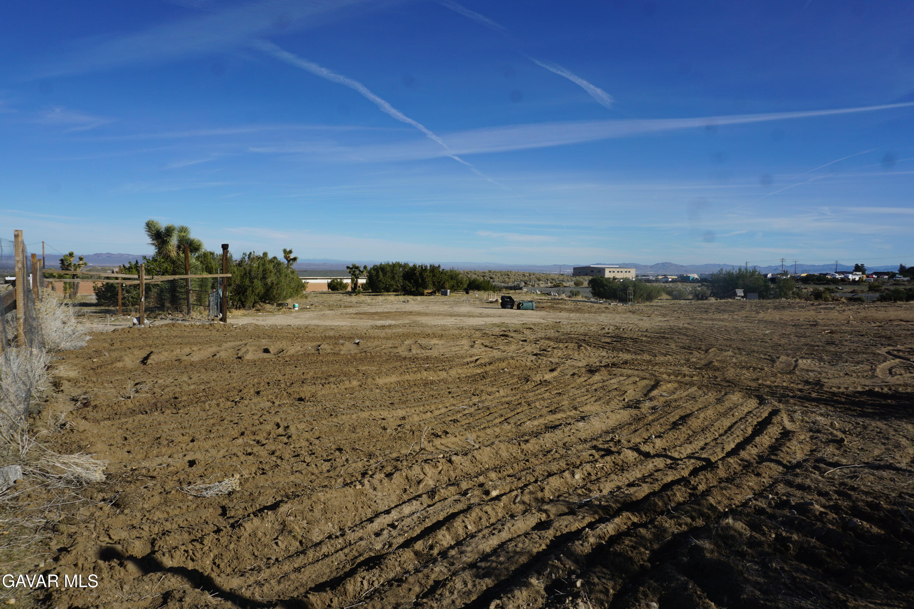 10057 Ash Rd Road Property Photo 5