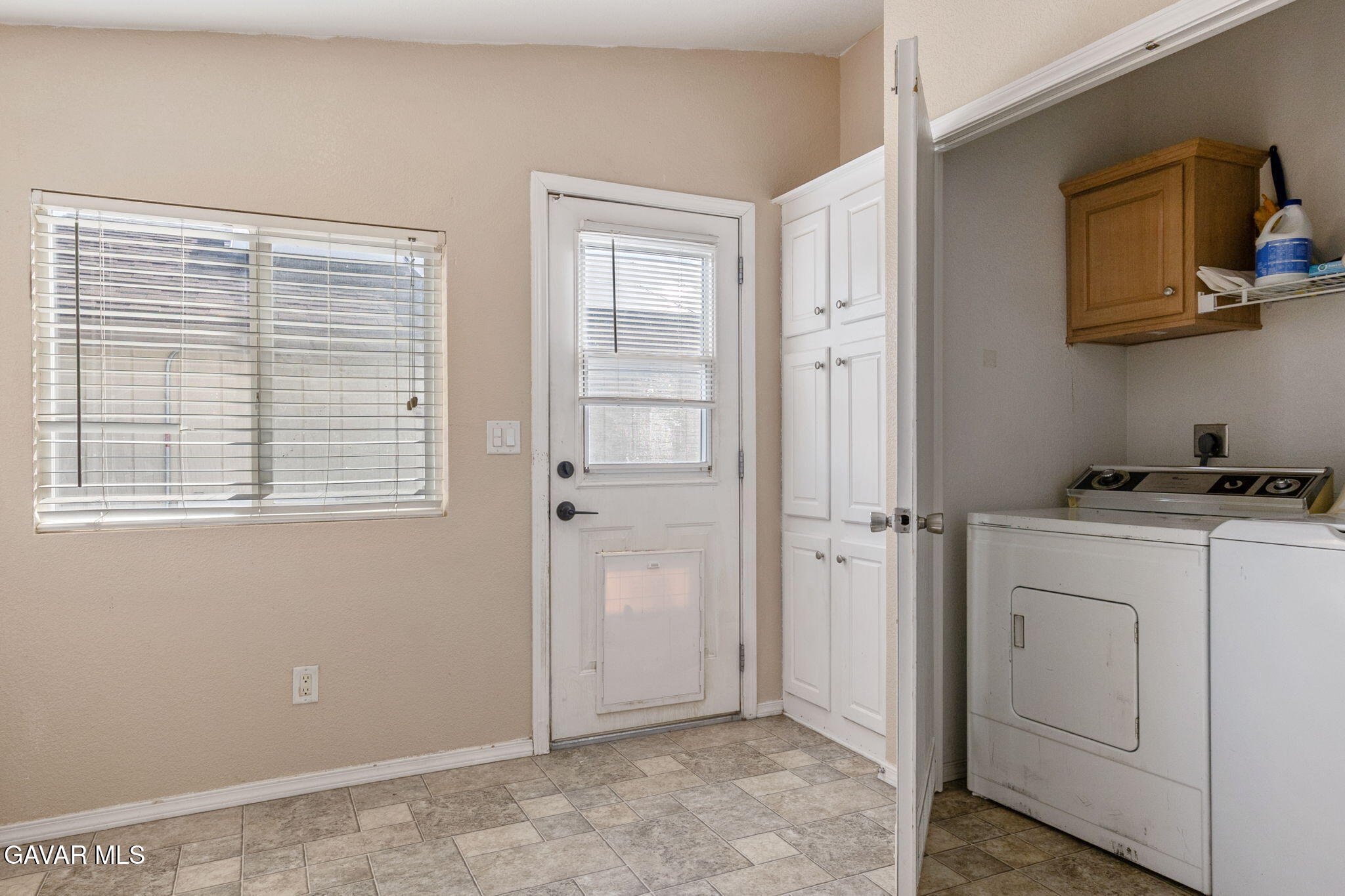 16784 Serrano Street Property Photo 11