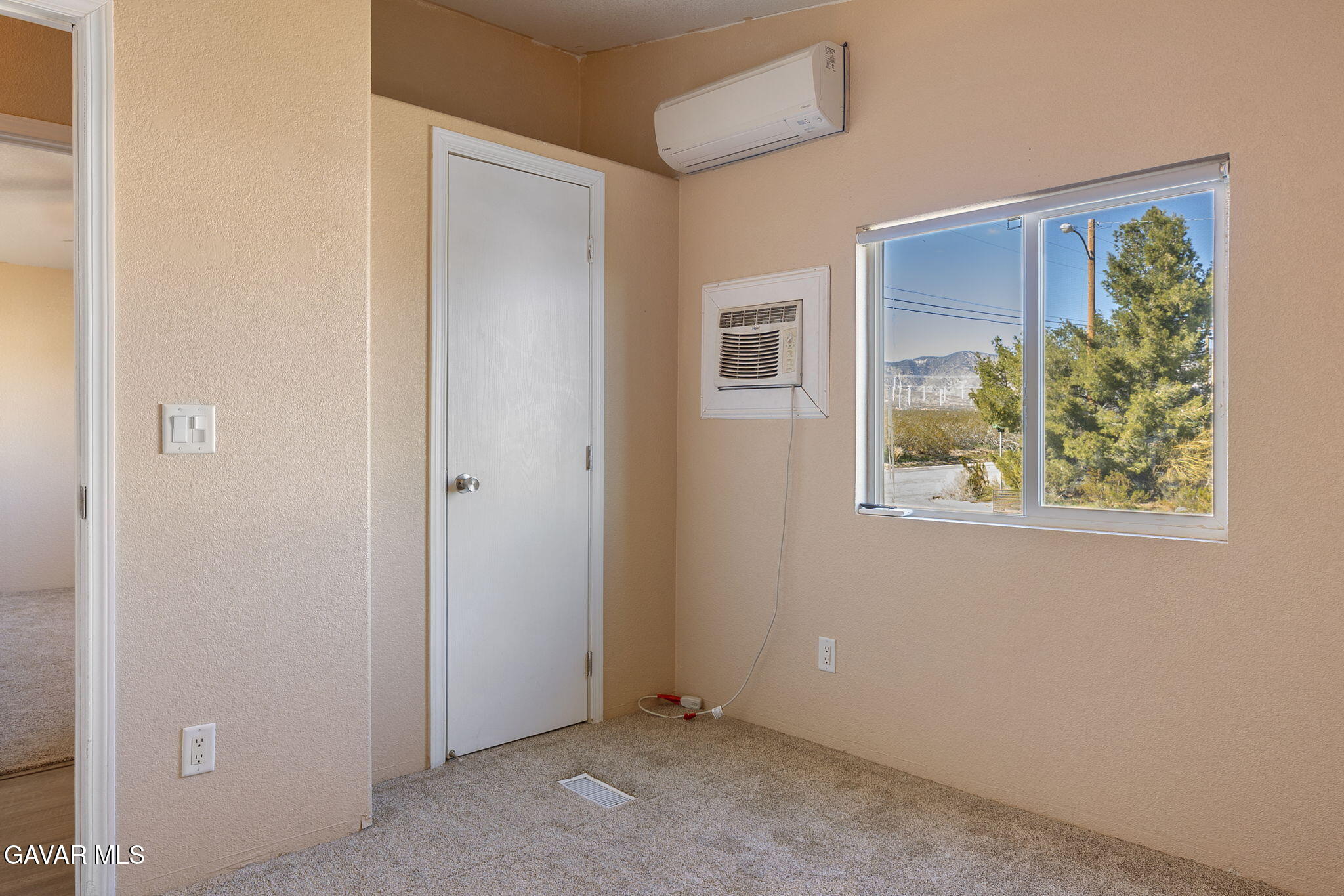 16784 Serrano Street Property Photo 16