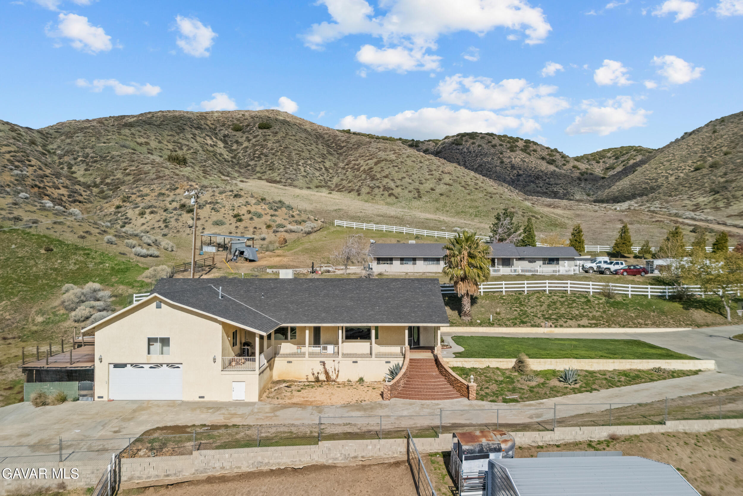 40647 Shallow Springs Rd Property Photo 1