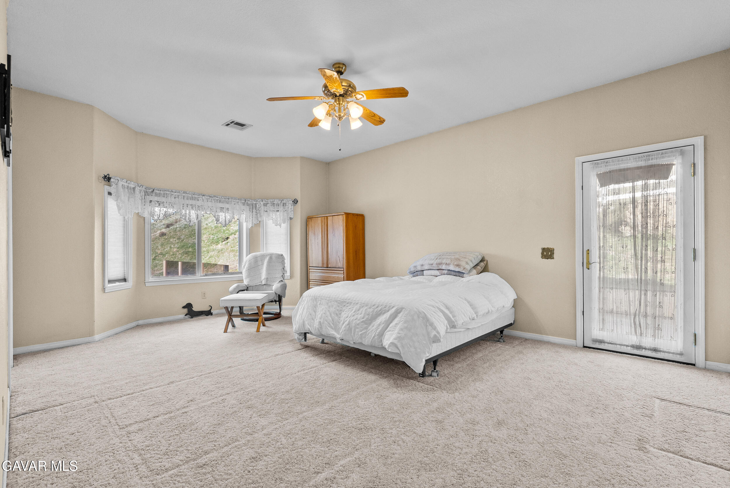 40647 Shallow Springs Rd Property Photo 17
