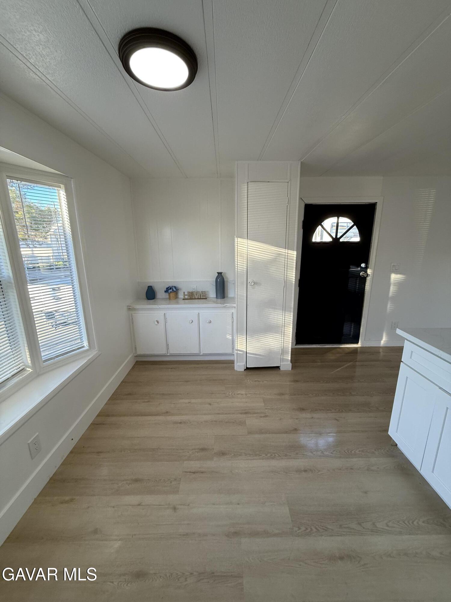 4209 W Rosamond Blvd, 75 Property Photo 11