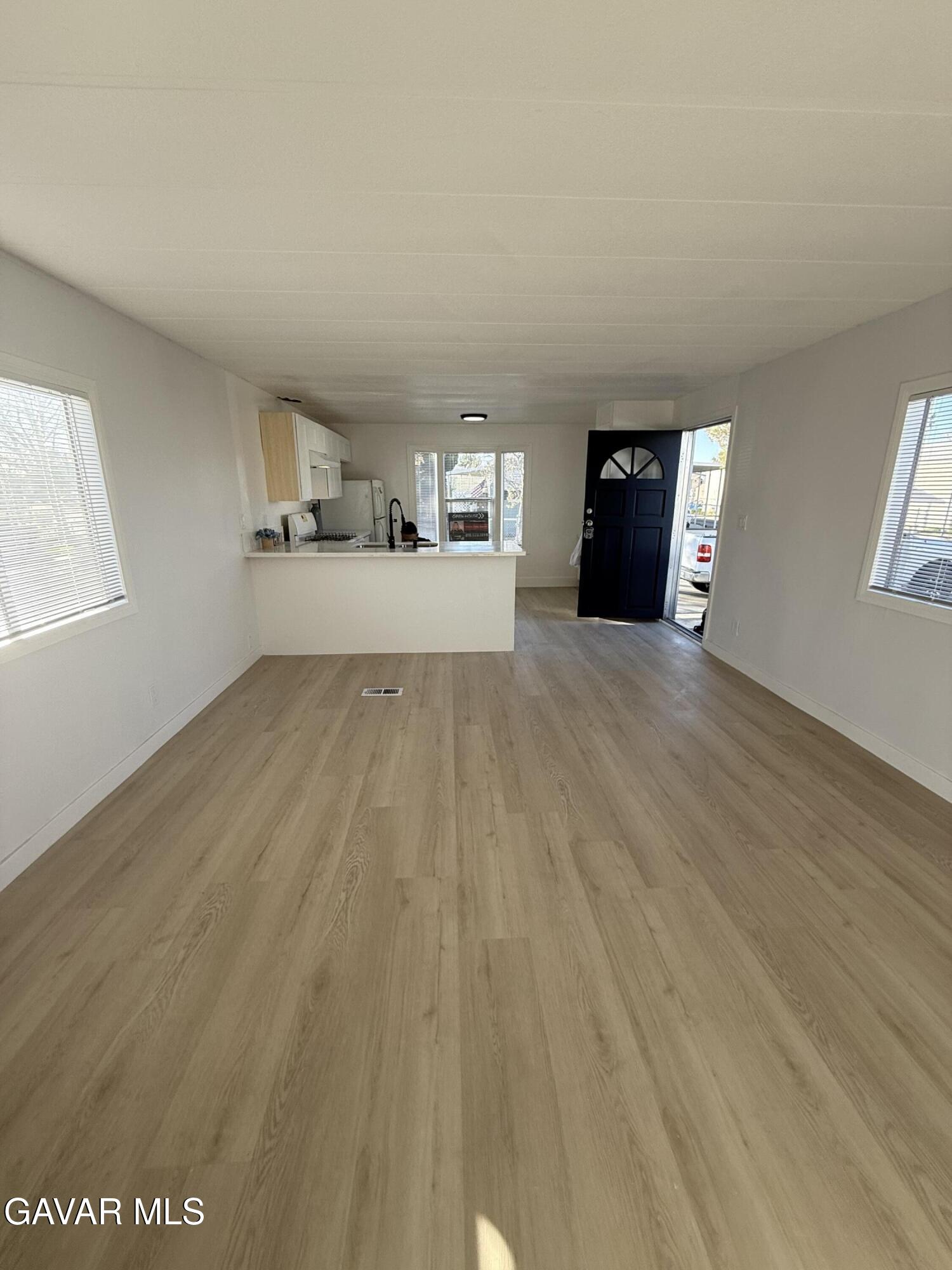 4209 W Rosamond Blvd, 75 Property Photo 13