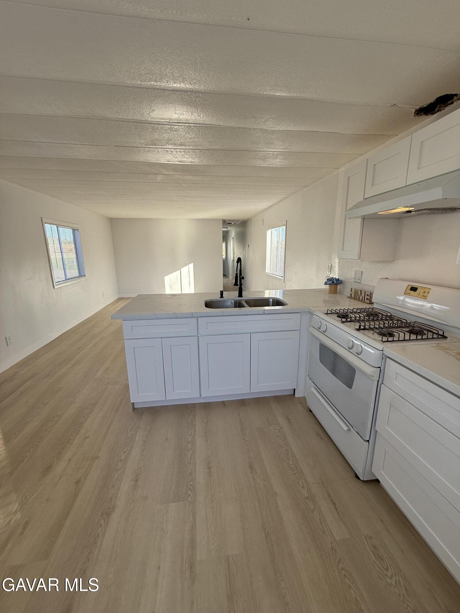 4209 W Rosamond Blvd, 75 Property Photo 14