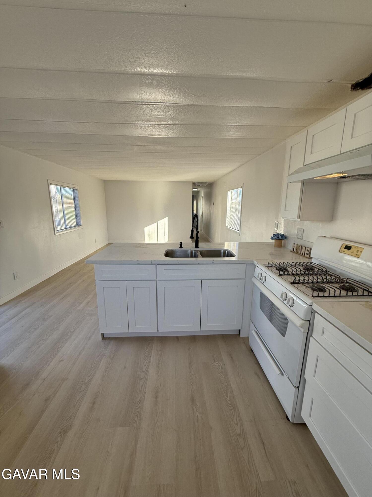 4209 W Rosamond Blvd, 75 Property Photo 15