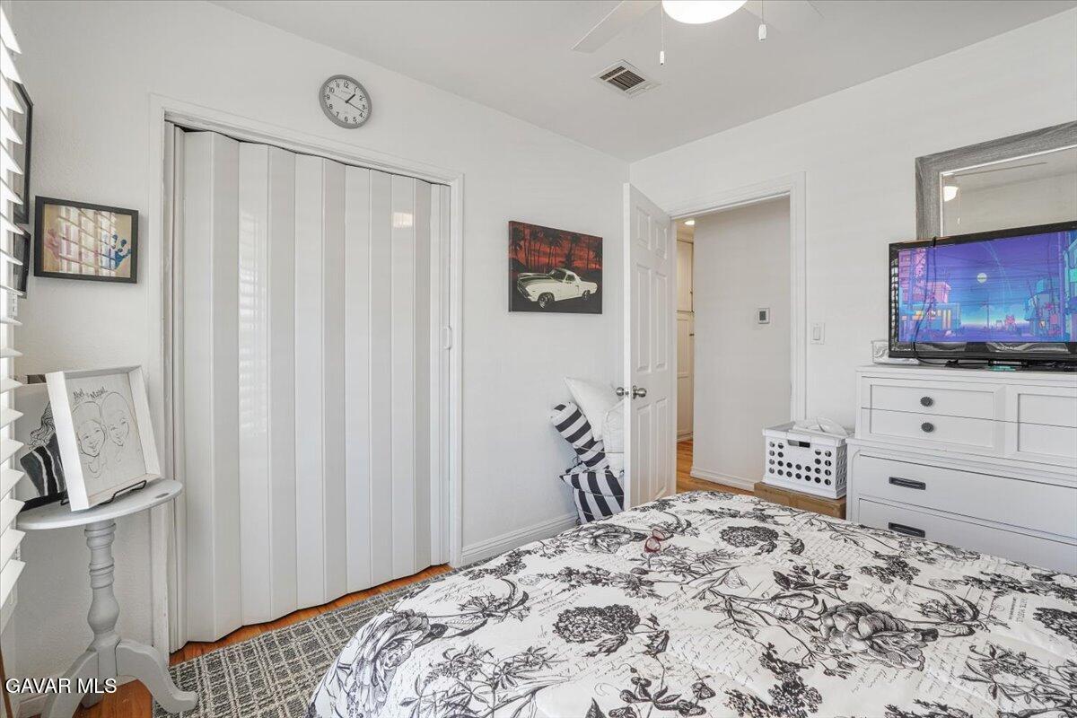 16038 Devonshire Street Property Photo 16